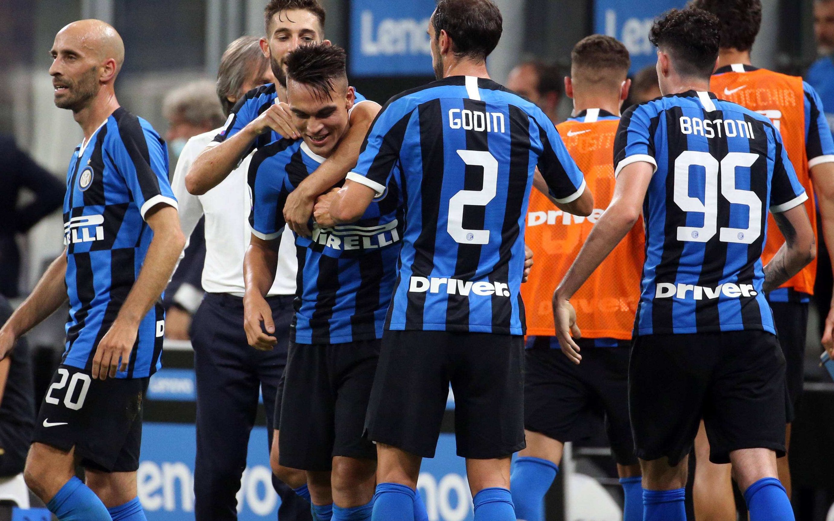 用波杰换下斯潘塞？科尔：斯潘塞打了很久，波杰打得也很好啊（科尔谈是否用波杰替下斯潘塞：斯潘塞出场已久，波杰同样表现出色）