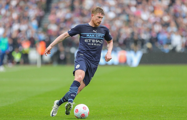 港队迎亚洲杯出线生死战，比赛将免费直播+四家商场直播（港队冲击亚洲杯出线关键战：全程免费直播，四大商场同步放映）