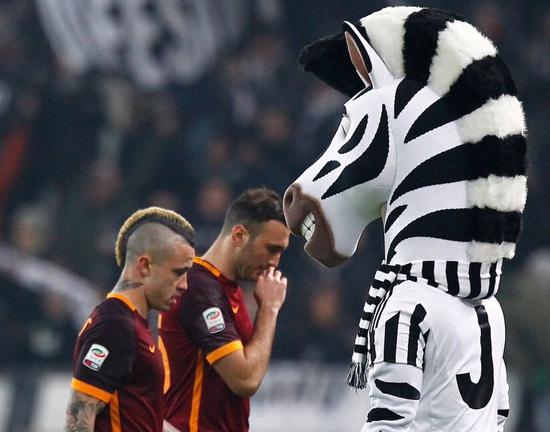 铁锤帮新援威尔逊曾嘲讽自己的新东家，签约后遭到球迷调侃（曾嘲讽新东家的铁锤帮新援威尔逊签约后反遭球迷调侃）