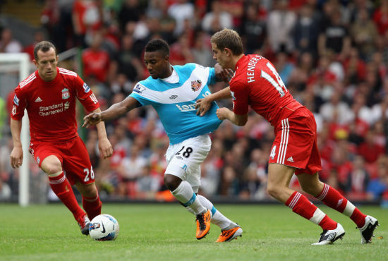 疯狂的足球：米兰门神迈尼昂的盘带合集（AC米兰门神迈尼昂盘带集锦：门将的华丽脚法）