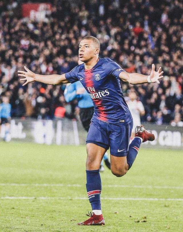 作为替补如何争取更多上场时间？（替补球员怎样赢得更多出场机会？）