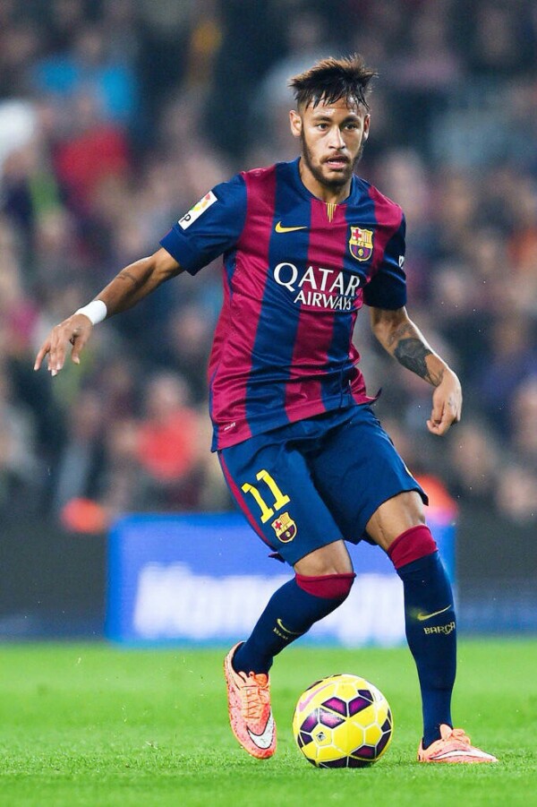 客战海港破门，林加德攻入个人亚冠首球（林加德客场攻破海港，收获亚冠处子球）