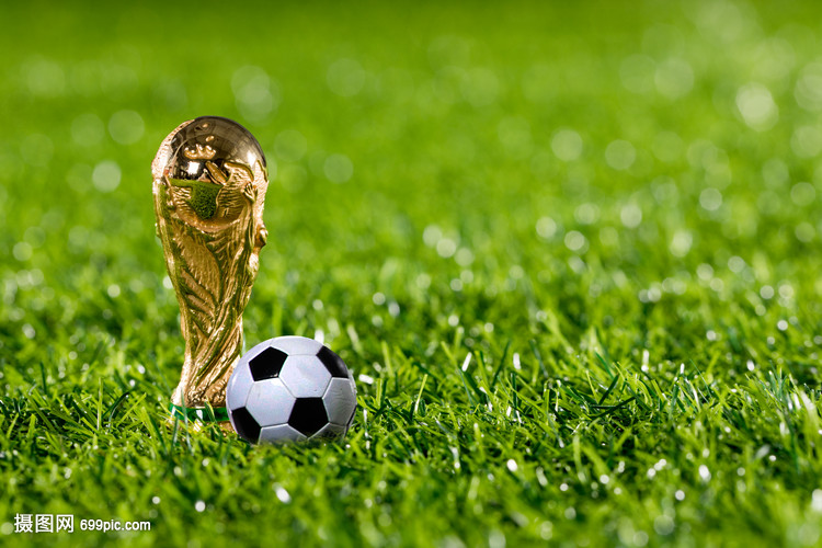 浮嶋敏：无论首发和替补都要为球队做贡献；满意赵松源的表现（浮嶋敏强调首发与替补同样要为球队出力，肯定赵松源的发挥）